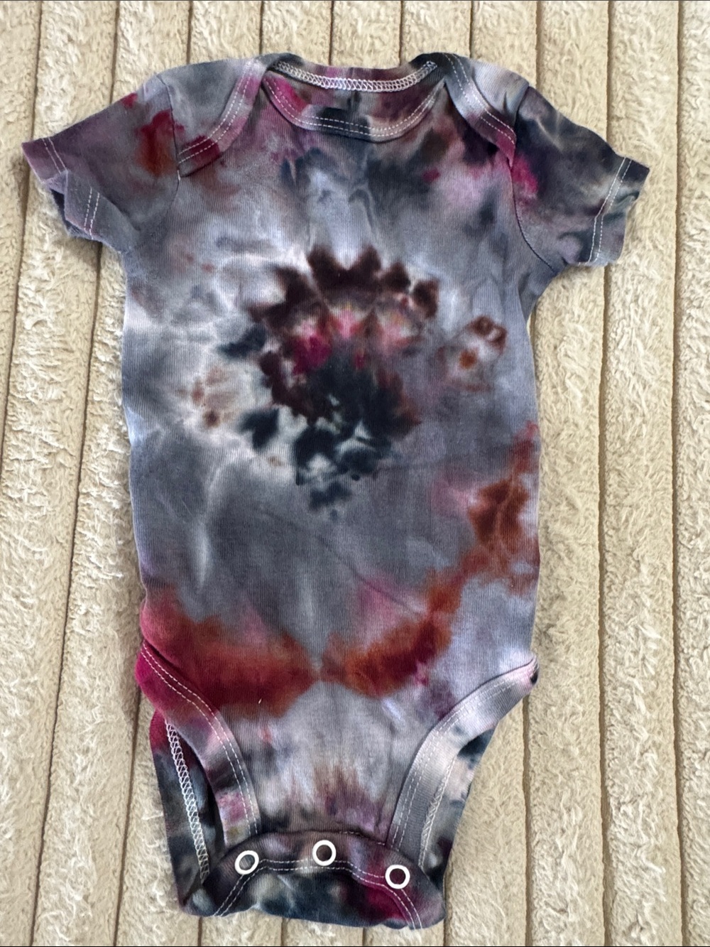 Tie-Dye Short-Sleeve Baby One-Piece bodysuit - Multi